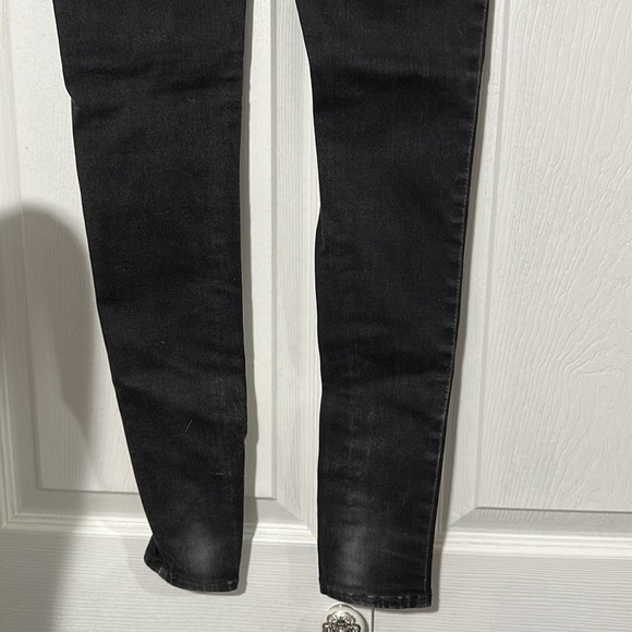 Levi’s High Rise Super Skinny Jeans - Picture 8 of 9